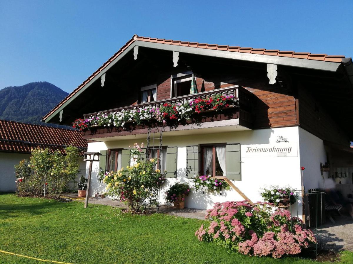 Ferienwohnung Emilia Mit Bergblick Ruhpolding Exterior foto